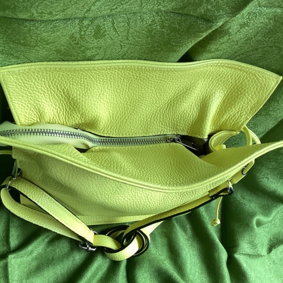 Borse In Pelle Bright Yellow Genuine Leather Drawstring Cinch  Crossbody Handbag - Picture 6 of 12